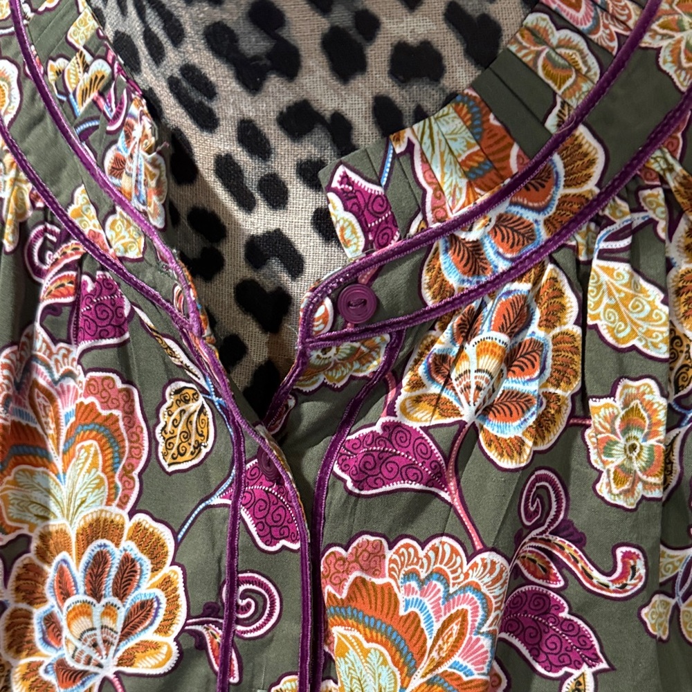 Democracy Multicolor Patterned Blouse NWT - image 3